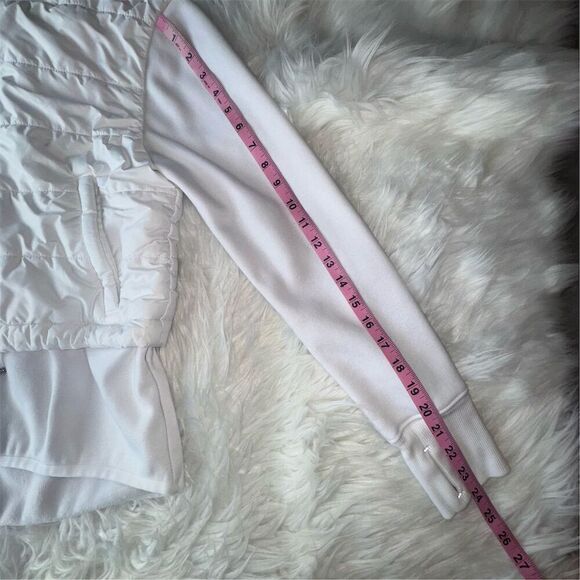 Athleta White Fjord Hybrid Lined Jacket Size S Full Zip Quilted Athletic Sporty - Picture 14 of 14